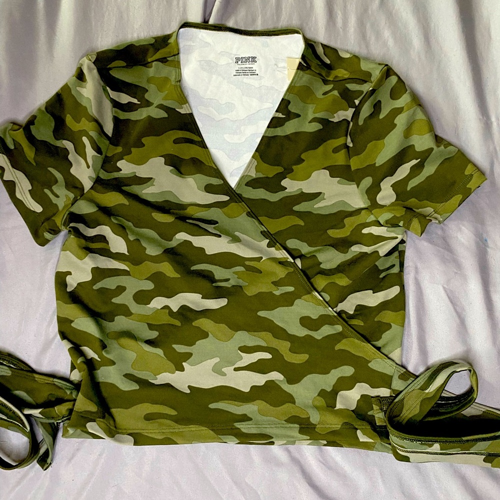 PINK camo crop top